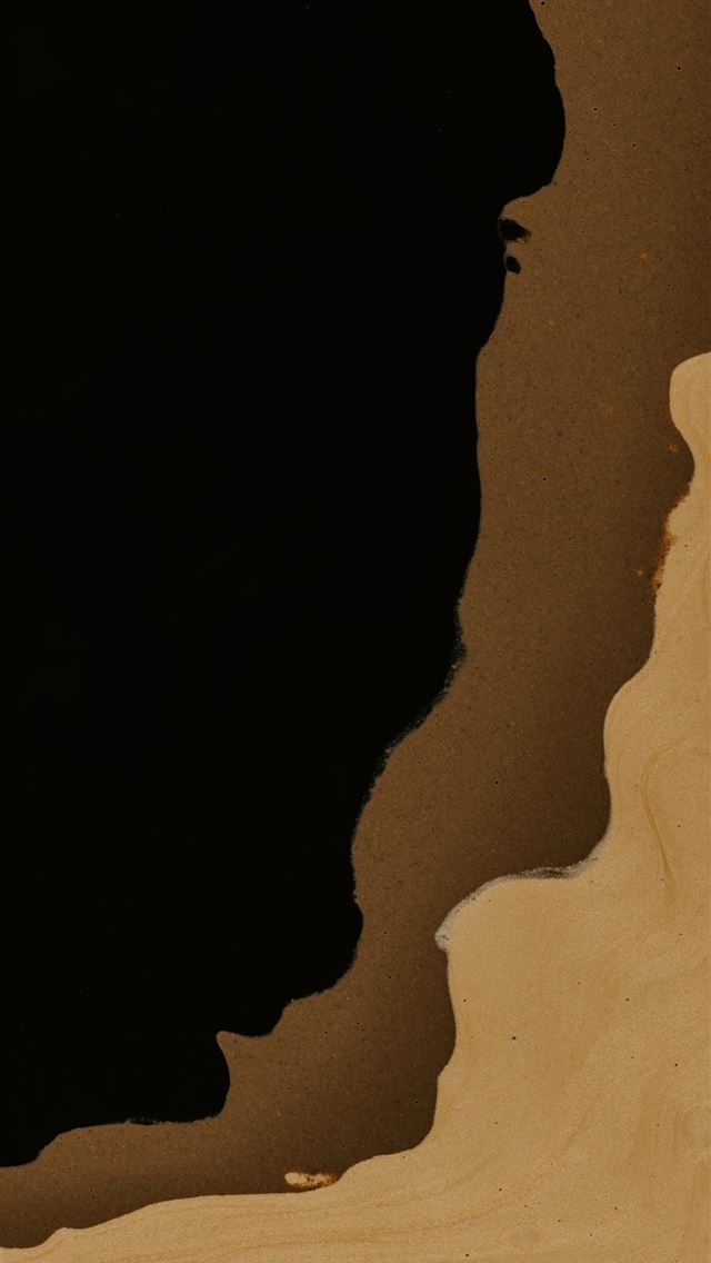 1290x2796 brown sand with hole during daytime -  iphone 15 Wallpaper