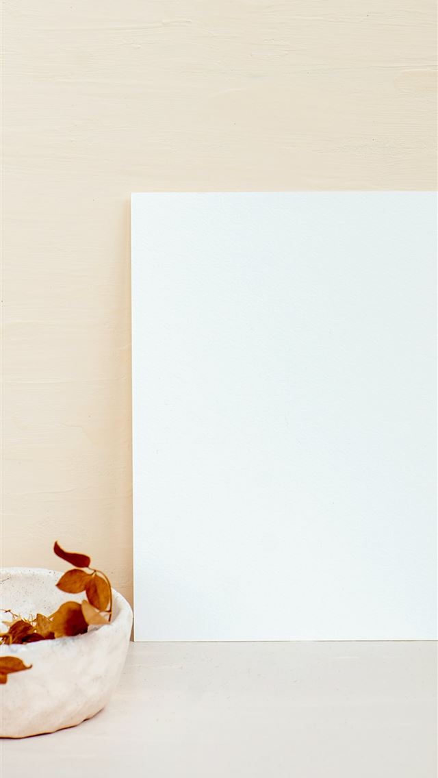 1290x2796 white ceramic bowl with sliced tomato on white tab... -  iphone 15 Wallpaper