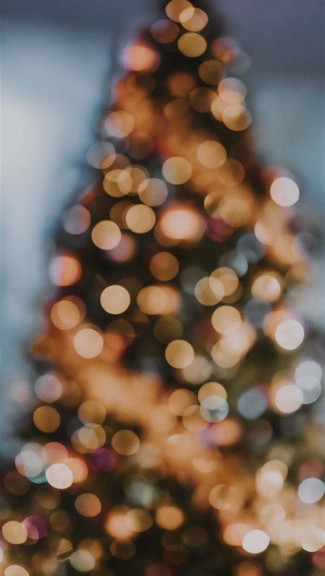 1290x2796 Christmas treep hoto - lights iPhone Wallpaper