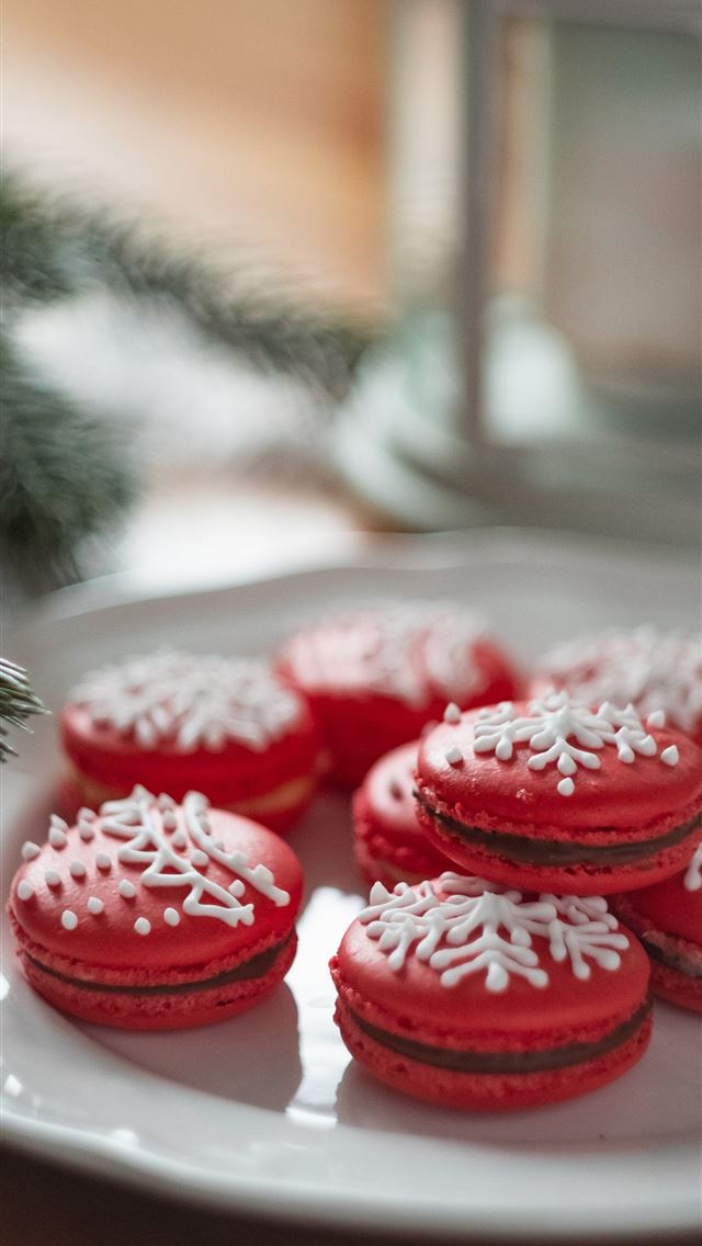 1290x2796 white and red French macaroons - snowflake iPhone Wallpaper