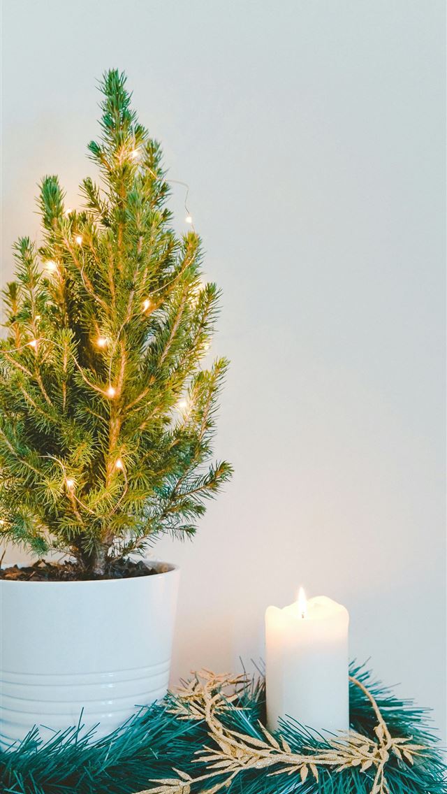 1290x2796 white pillar candle - holiday iPhone Wallpaper