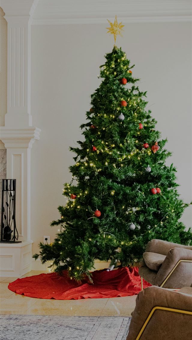 1290x2796 green christmas tree with baubles - holiday iPhone Wallpaper