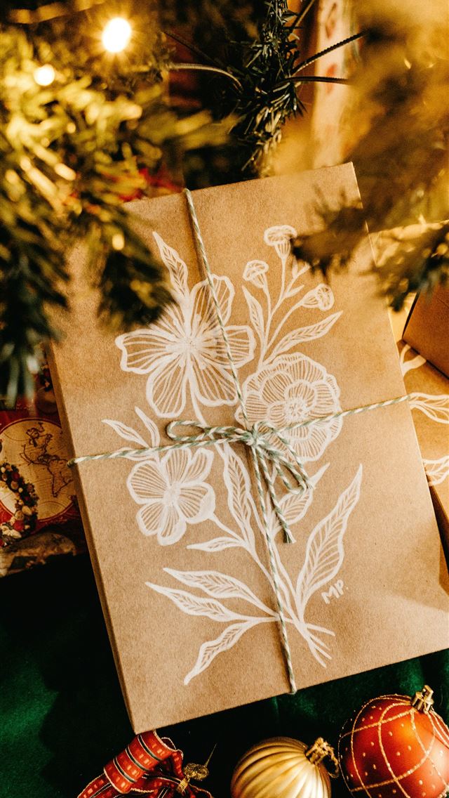 1290x2796 gift boxes under tree - fruit iPhone Wallpaper