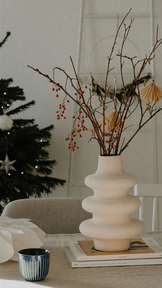 1290x2796 white ceramic vase with red flowers on table - grey iPhone Wallpaper