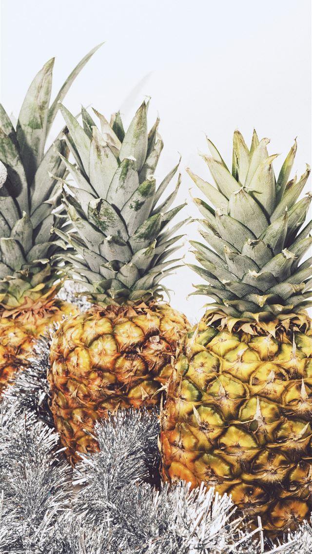 1290x2796 three yellow pineapple fruits - summer iPhone Wallpaper