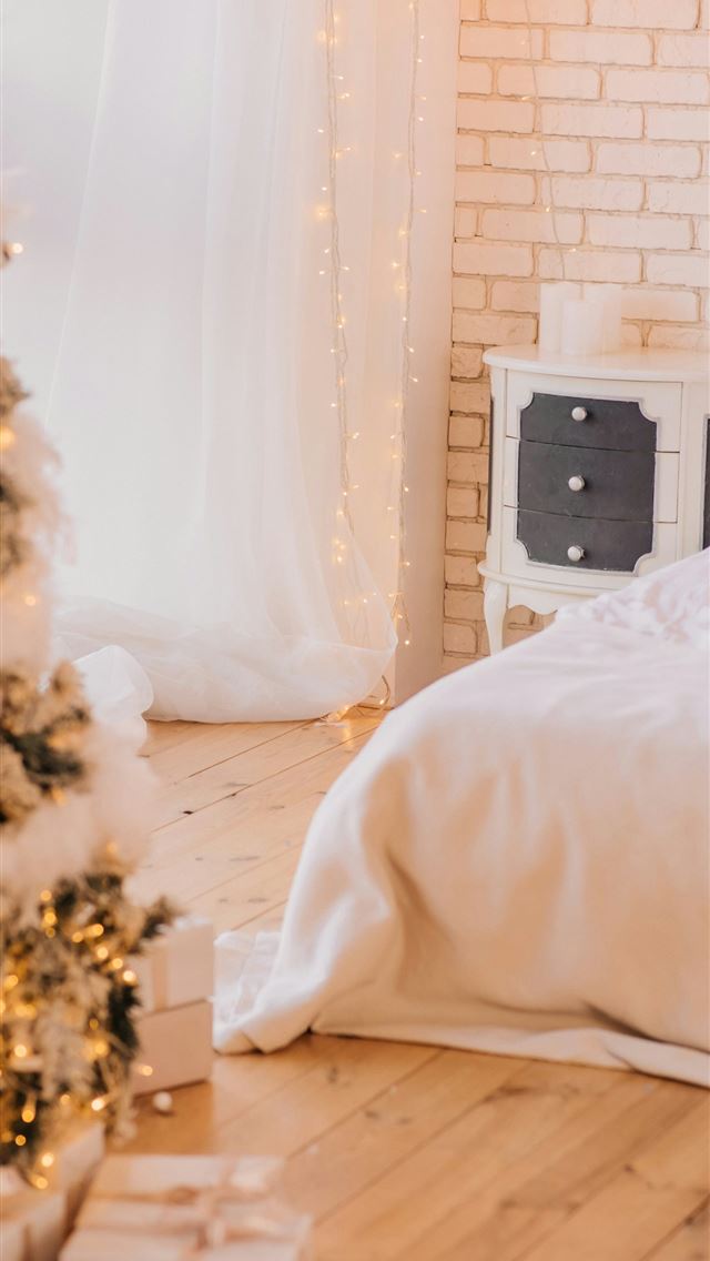 1290x2796 white bed near christmas tree - christmas tree iPhone Wallpaper