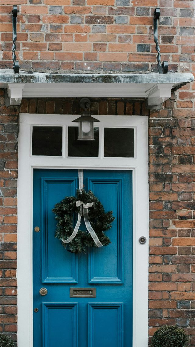 640x1136 closed blue wooden door -  iPhone Wallpaper