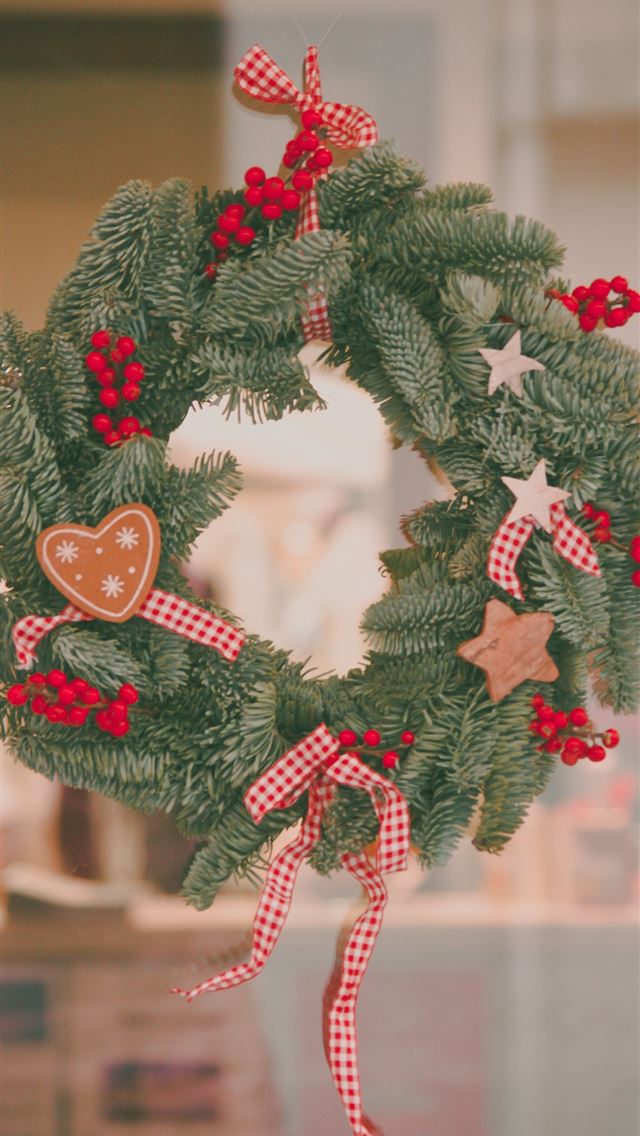 1290x2796 green christma wreath - holiday iPhone Wallpaper