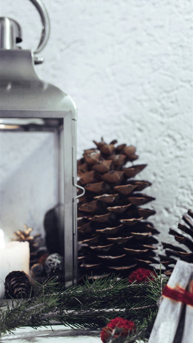 1290x2796 candle lantern - christmas iPhone Wallpaper