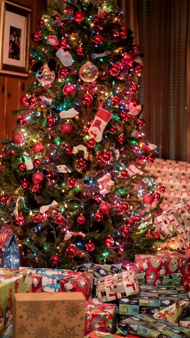 1290x2796 gift boxes under Christmas tree -  iPhone Wallpaper