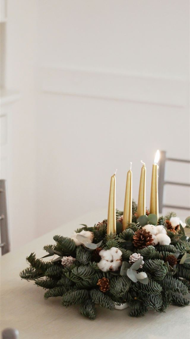 1290x2796 green christmas tree with white candles -  iPhone Wallpaper