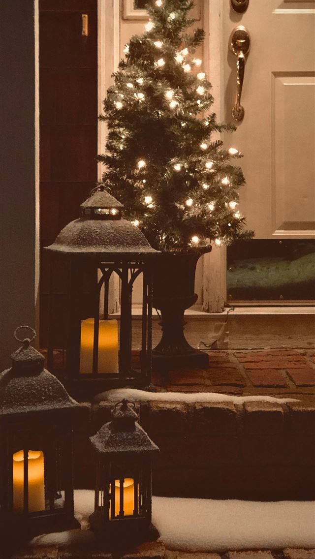1290x2796 Christmas tree -  iPhone Wallpaper