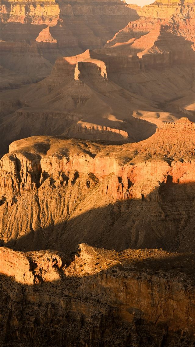 640x1136 A view of the grand canyons of the grand canyon -  iPhone Wallpaper