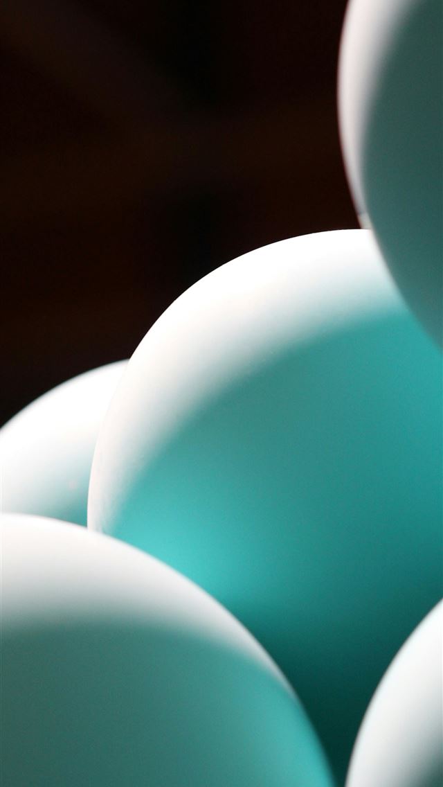 1290x2796 macro photography of white eggs -  iPhone Wallpaper