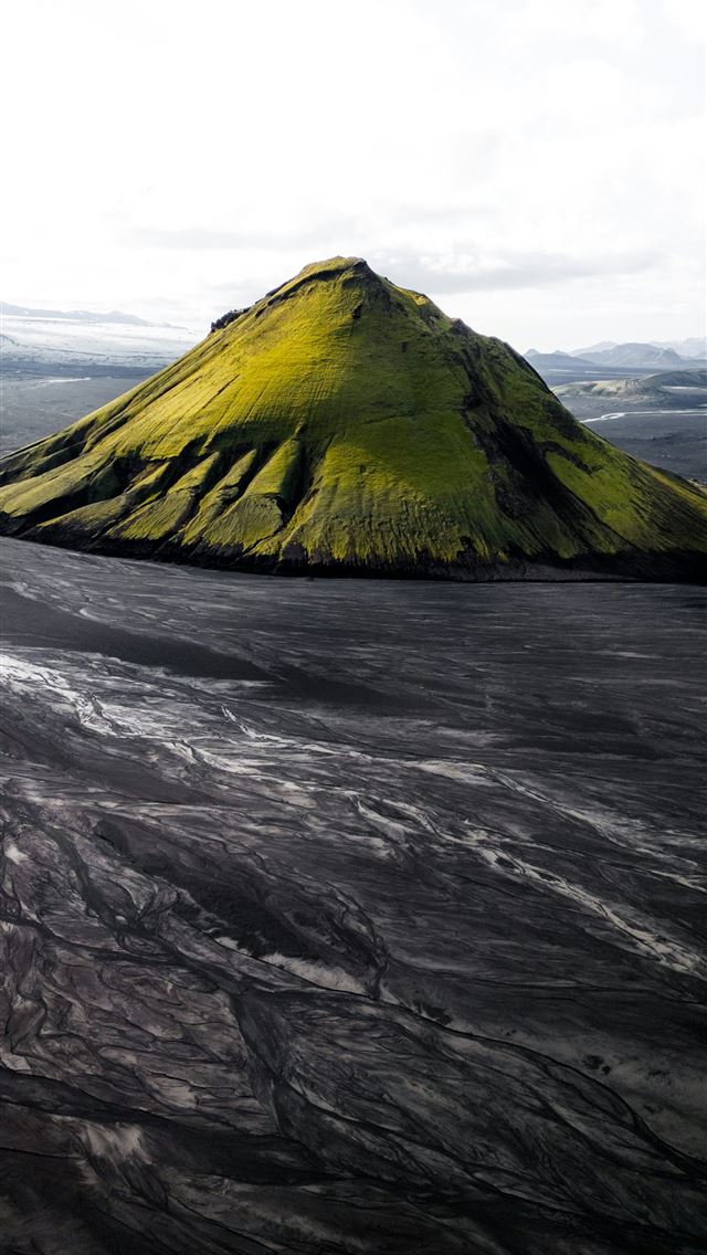 1290x2796 A mountain with a yellow top surrounded by mountai... -  iPhone Wallpaper