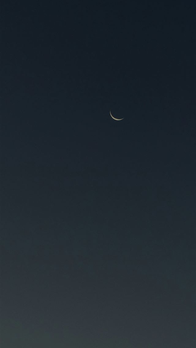 1290x2796 Crescent moon in a dark sky -  iPhone Wallpaper