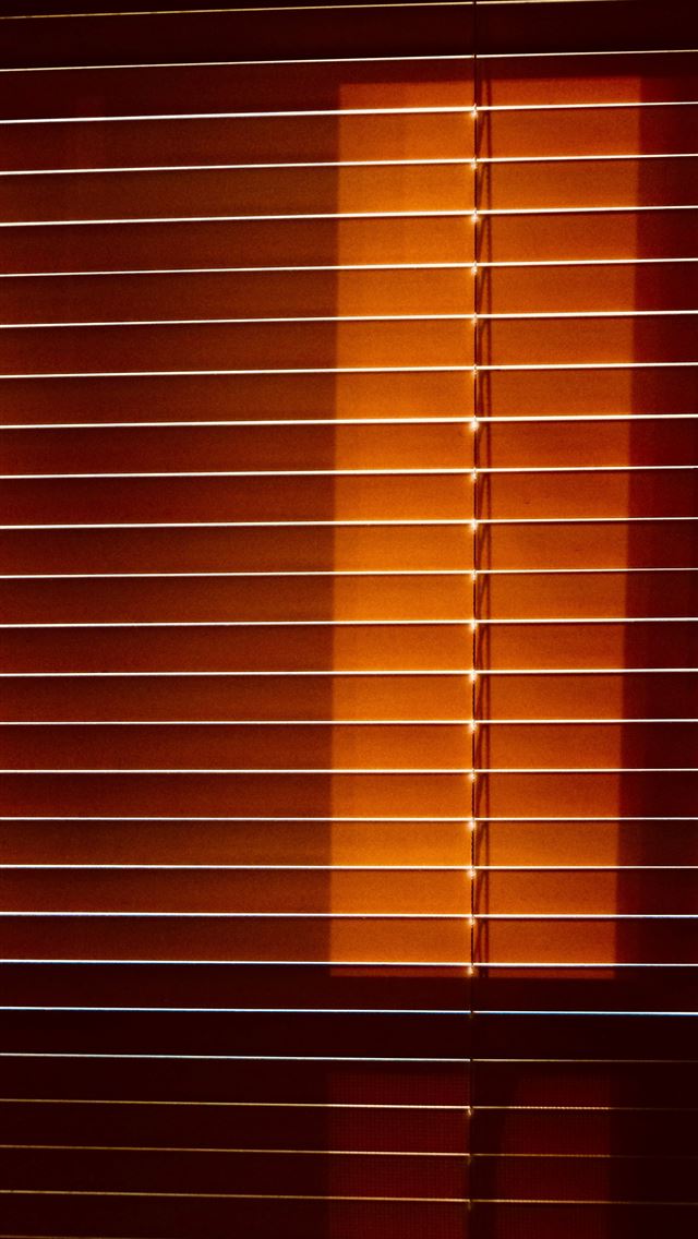 1290x2796 Sunlight shining through horizontal blinds -  iPhone Wallpaper