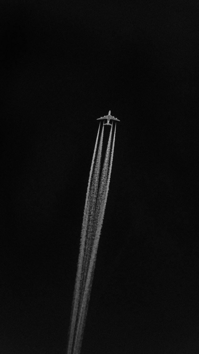 1290x2796 photo of fighter jet -  iPhone Wallpaper