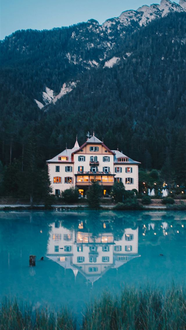 1290x2796 white and gray hotel by a lake -  iPhone Wallpaper