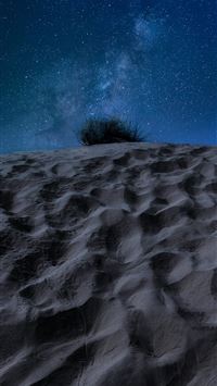gray sand under blue sky wallpaper