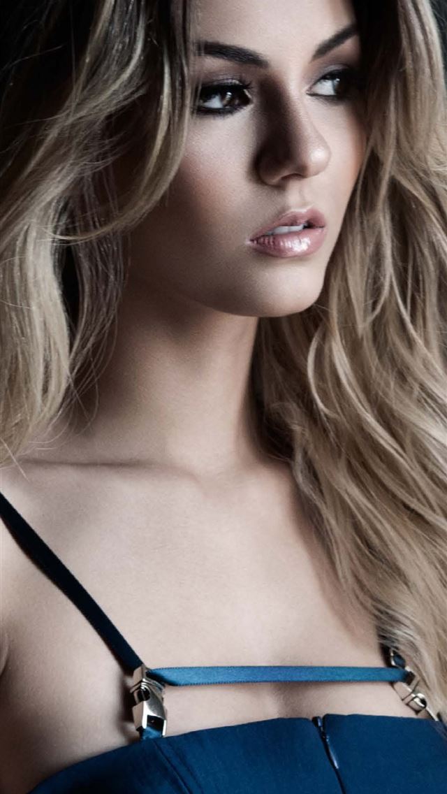 24 Wallpapers In Victoria Justice Wallpapers For iPhone