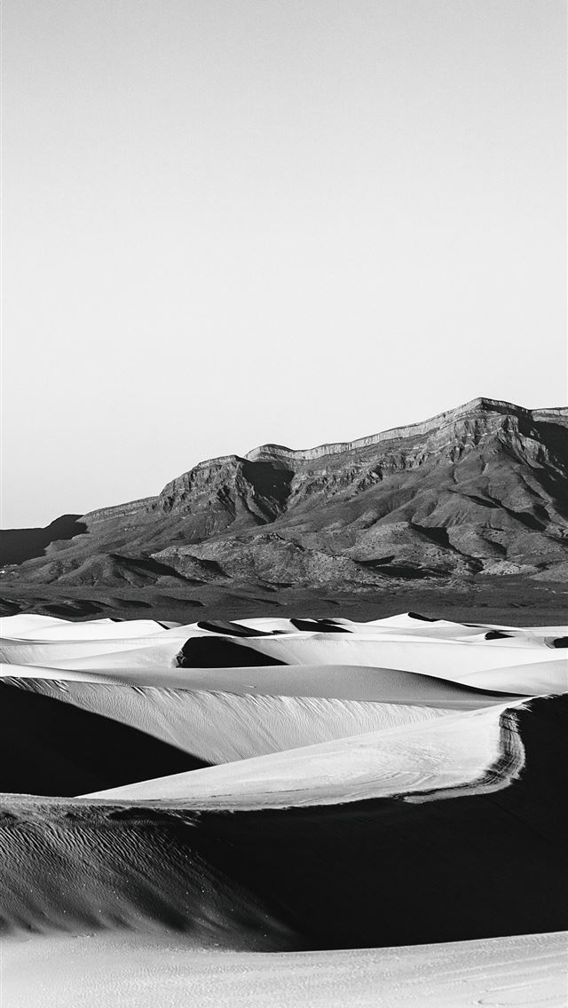 640x1136 monochrome landscape 5k - mountains iPhone Wallpaper