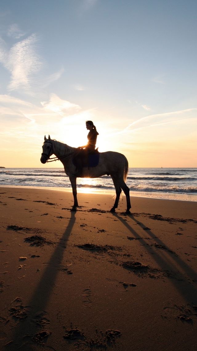 640x1136 Beautiful Girl and Sunset -  iPhone Wallpaper