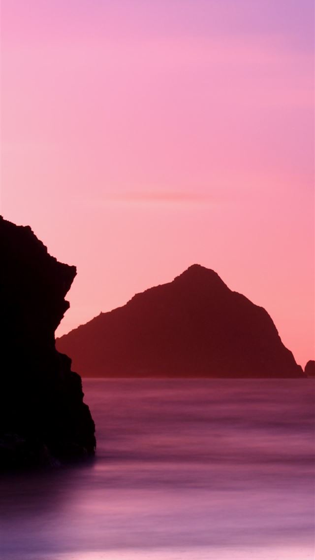 640x1136 holywell bay -  iPhone Wallpaper