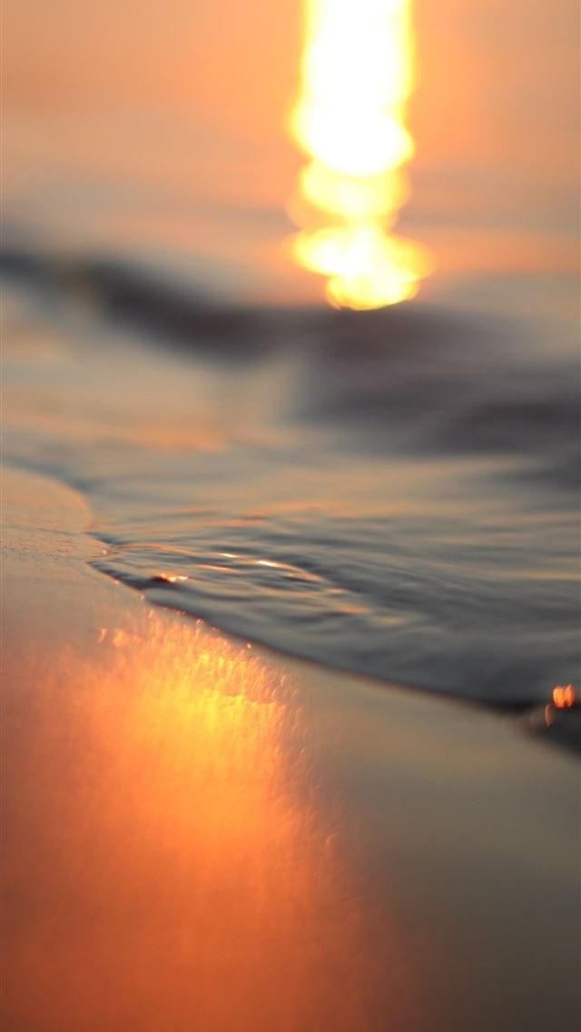 640x1136 waves hitting shore - waves iPhone Wallpaper
