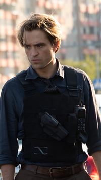 robert pattinson tenet 5k wallpaper