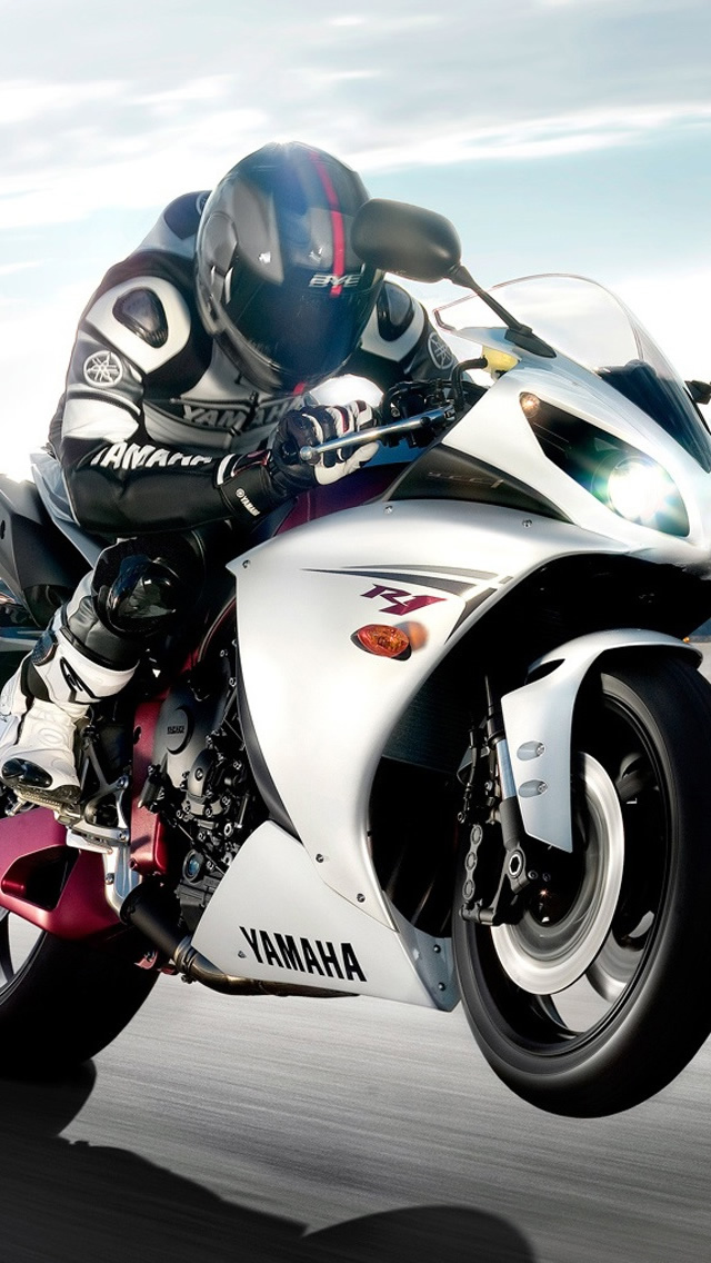 Yamaha R1 Wallpaper 72 images