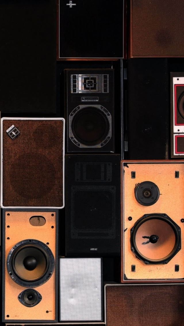 640x1136 Speakers 2 -  iPhone Wallpaper