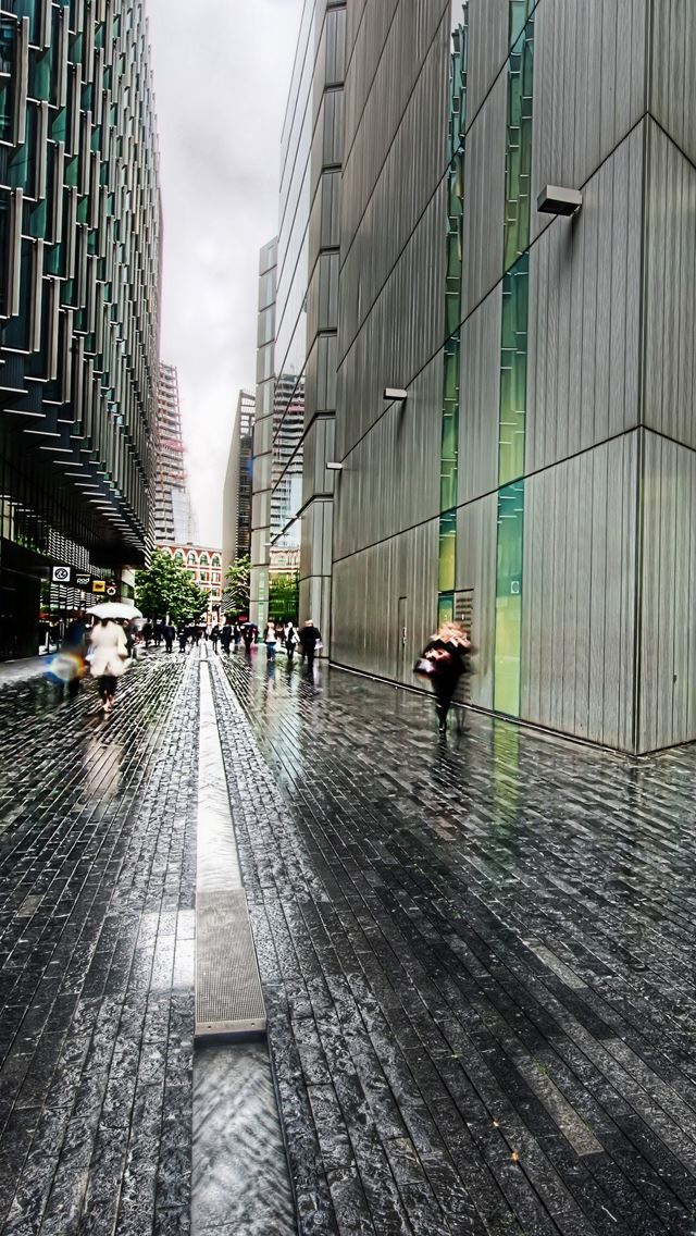 640x1136 London Street Rainy Weather - weather iPhone Wallpaper