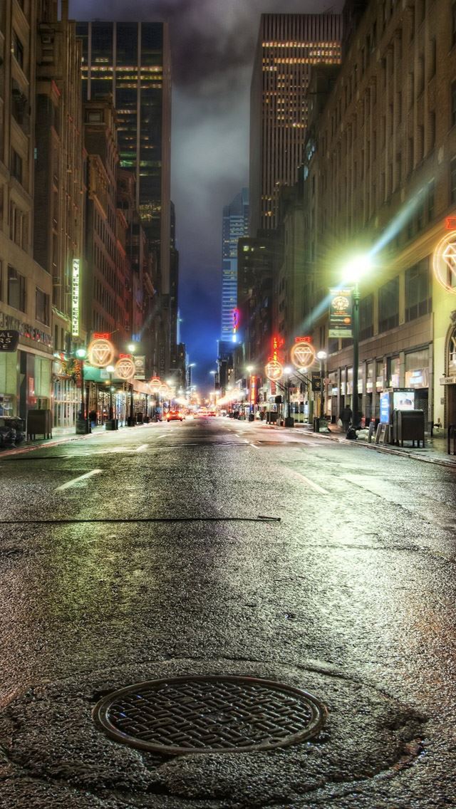 640x1136 Street night - city iPhone Wallpaper