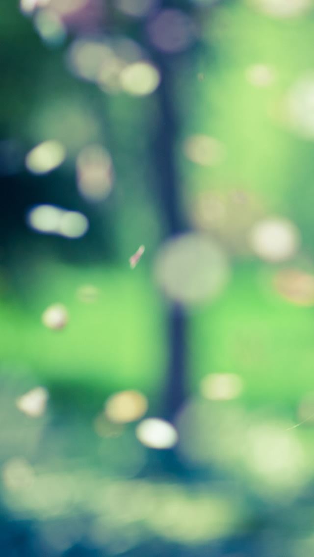 640x1136 Happy Child - circle iPhone Wallpaper