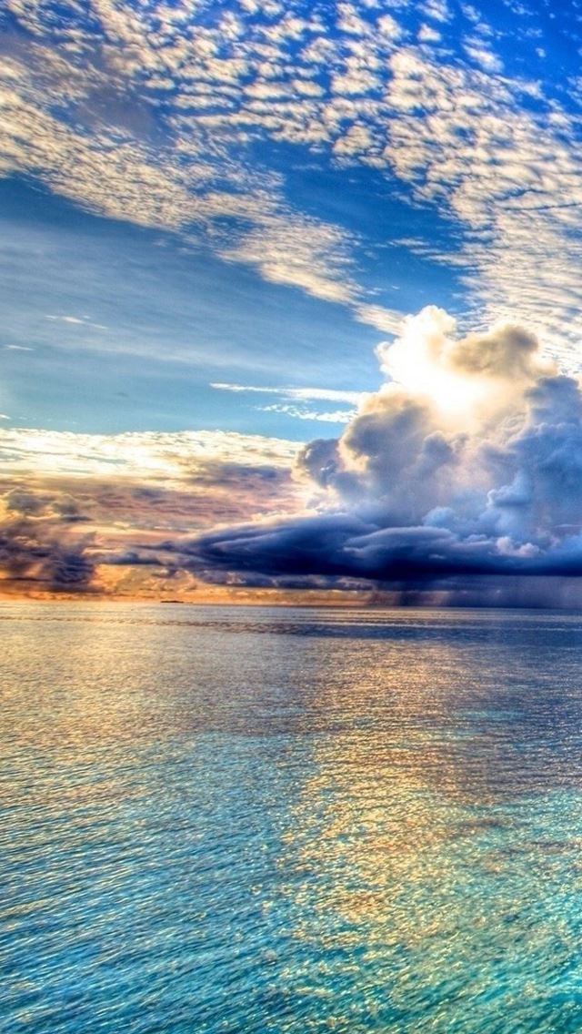 640x1136 Rain  clouds over the sea -  iPhone Wallpaper