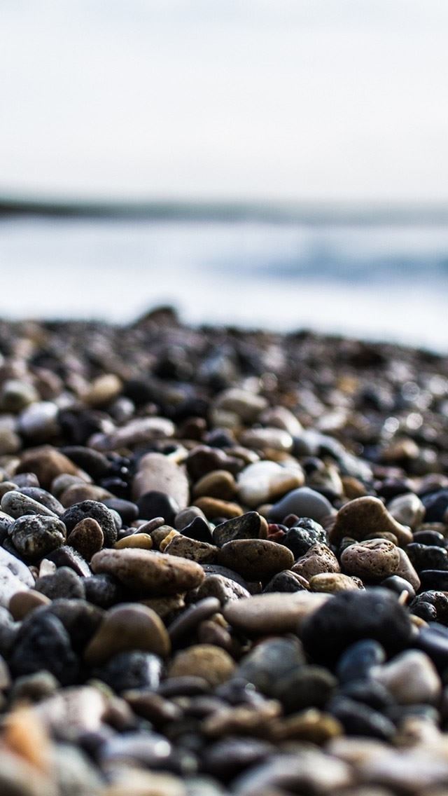 640x1136 Pebbles On The Beach - sand iPhone Wallpaper