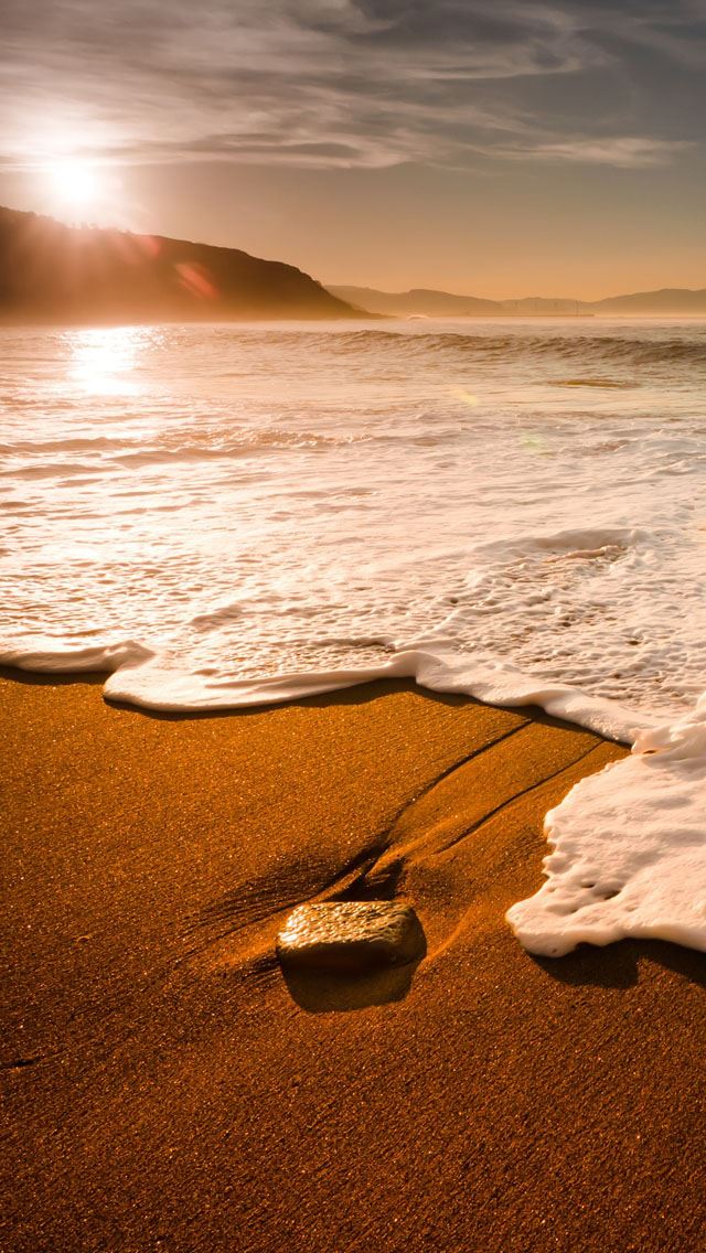 640x1136 Morning waves - sunrise iPhone Wallpaper