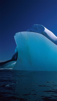 Iceberg wallpaper