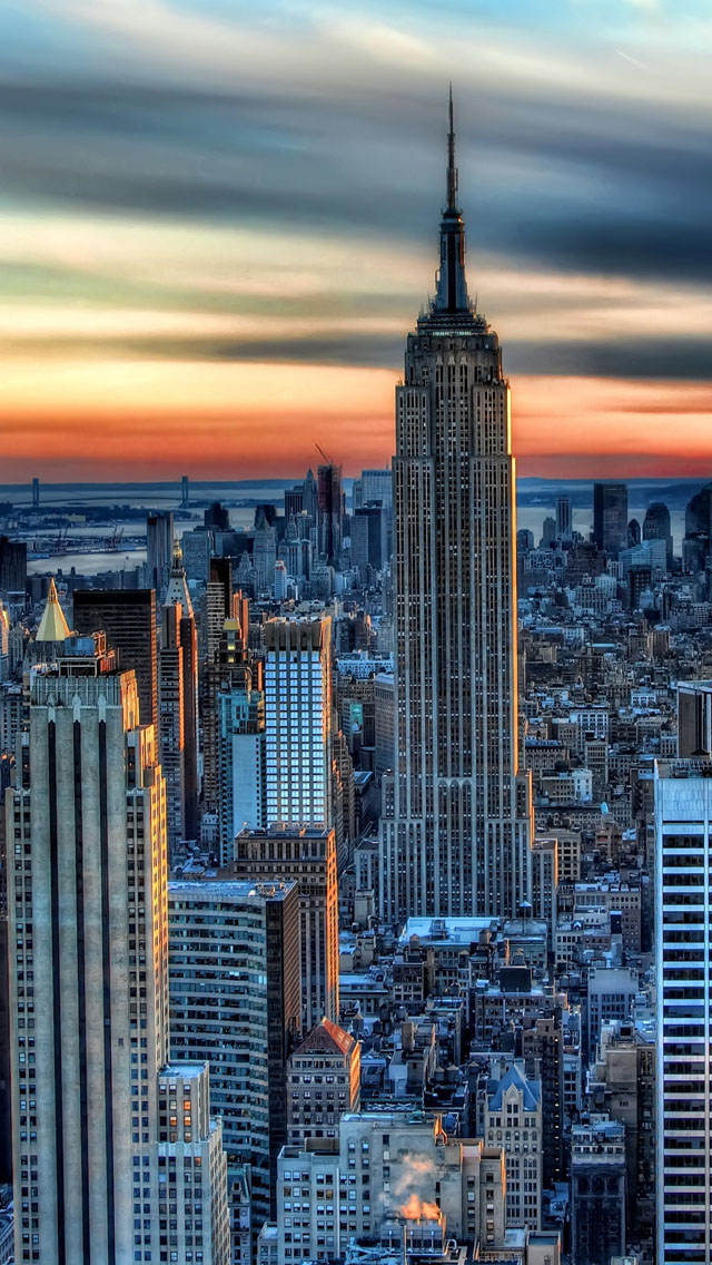 Empire State Building iPhone wallpaper 