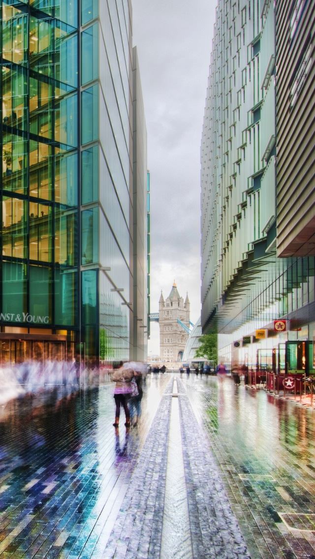 640x1136 Business In London - tower iPhone Wallpaper