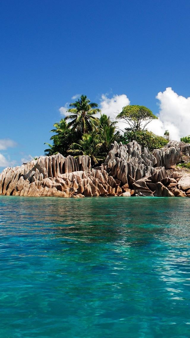 640x1136 Island 6 - cloud iPhone Wallpaper