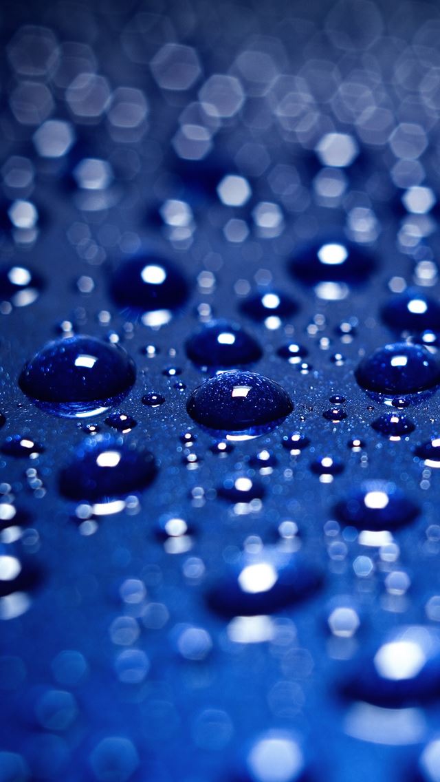 640x1136 Drops on blue background - drops iPhone Wallpaper