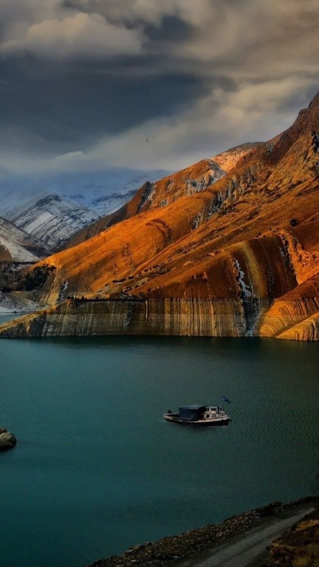 640x1136 Amir Kabir Dam Iran - ship iPhone Wallpaper