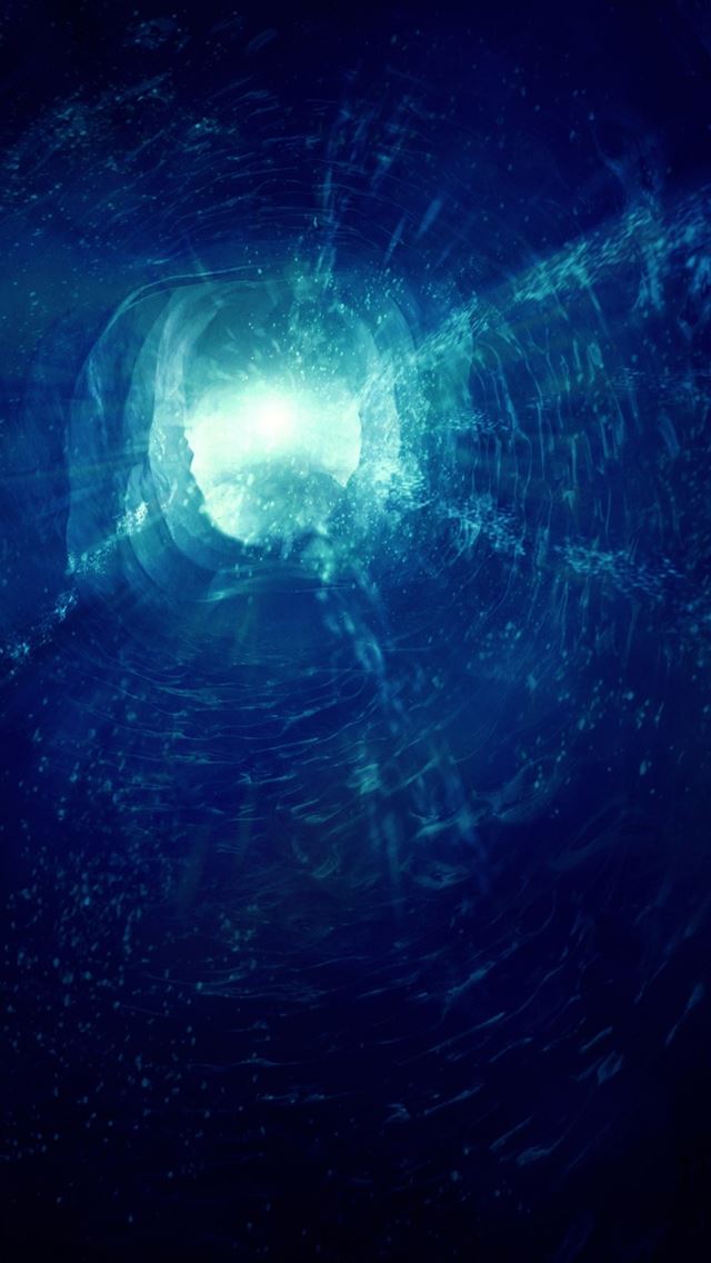 640x1136 Light water - underwater iPhone Wallpaper
