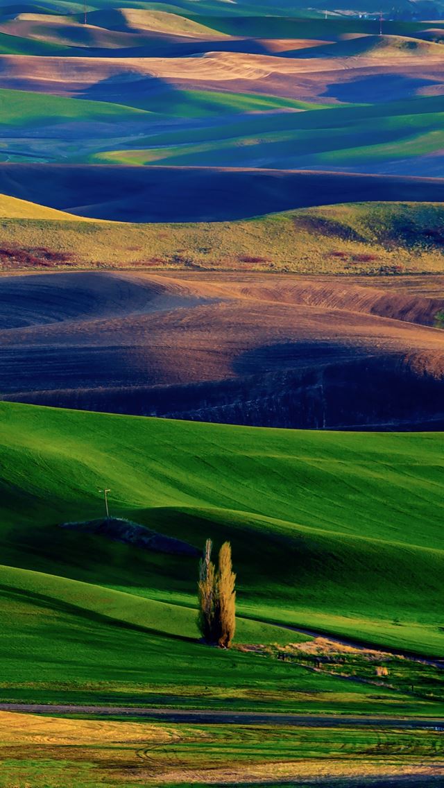 640x1136 Amazing Colorful Hills - cyan iPhone Wallpaper