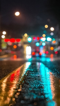 Light on road wallpaper