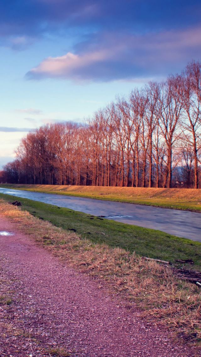 640x1136 Riverside Road - road iPhone Wallpaper