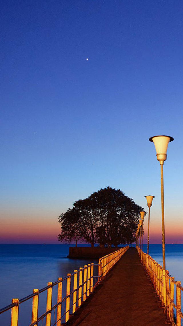 640x1136 Pontoon - light iPhone Wallpaper