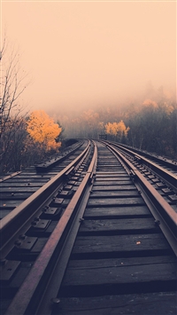 Rail wallpaper